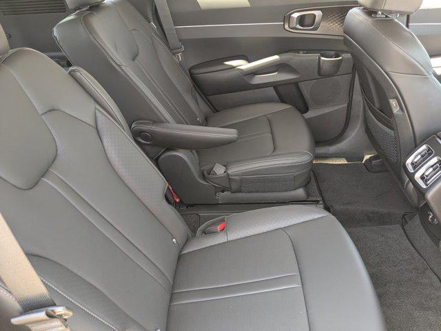 new 2025 Kia Sorento car, priced at $39,781