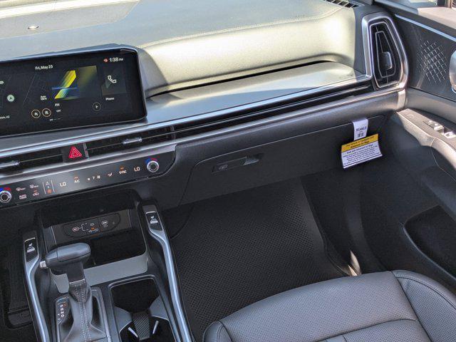 new 2025 Kia Sorento car, priced at $39,781