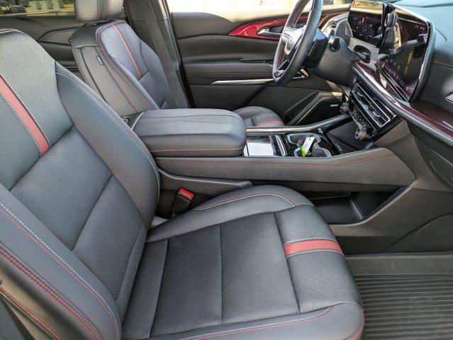 used 2024 Chevrolet Traverse car, priced at $47,488