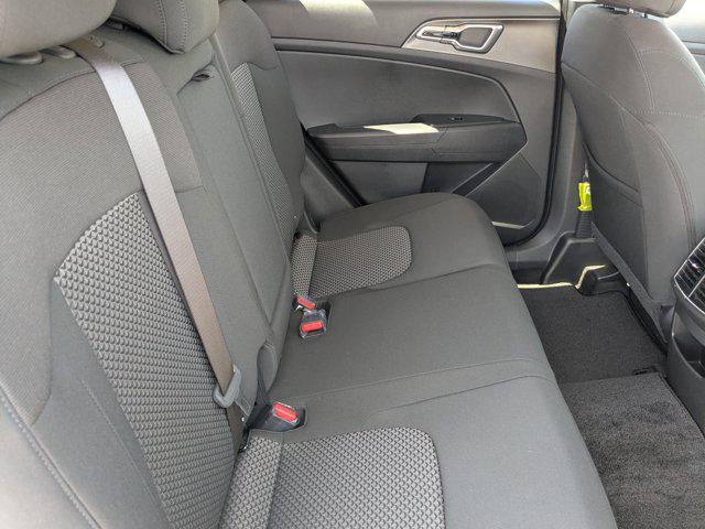 new 2025 Kia Sportage Hybrid car, priced at $29,317