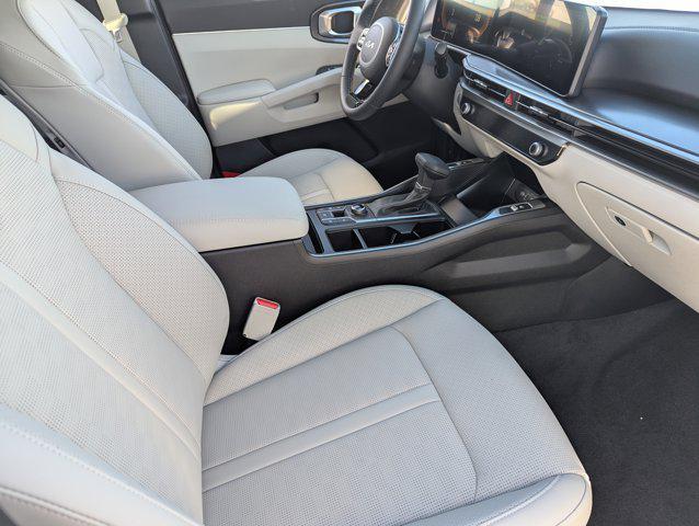 new 2025 Kia Sorento car, priced at $36,128