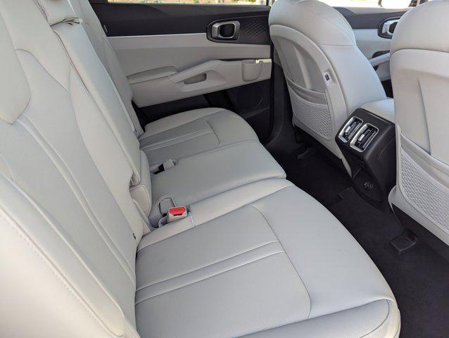 new 2025 Kia Sorento car, priced at $36,128