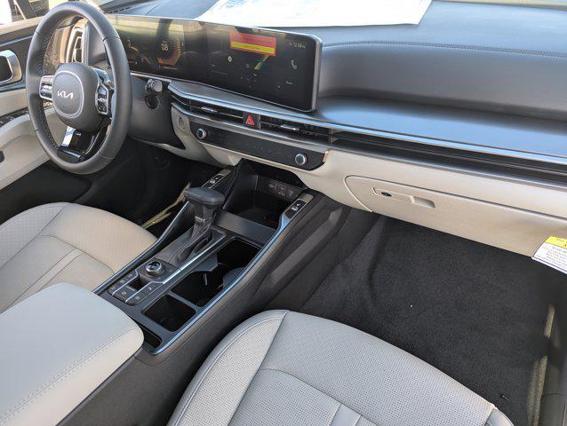 new 2025 Kia Sorento car, priced at $36,128