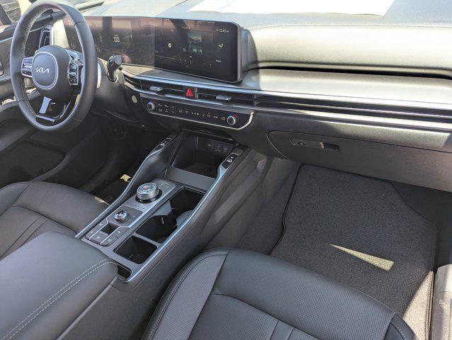 new 2025 Kia Sorento Hybrid car, priced at $40,785