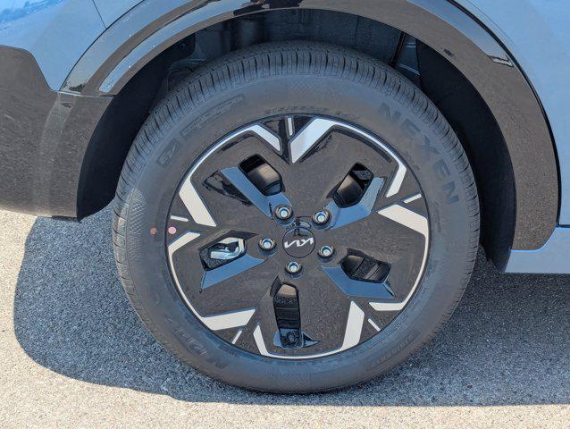 new 2025 Kia Niro EV car, priced at $32,899