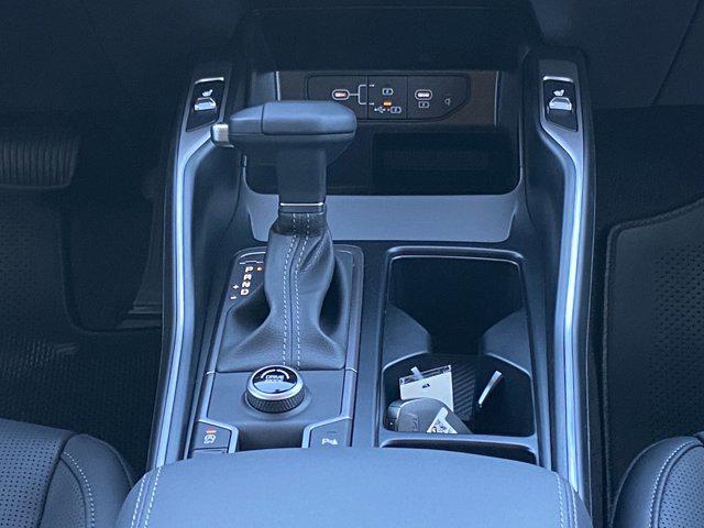 new 2025 Kia Sorento car, priced at $36,271