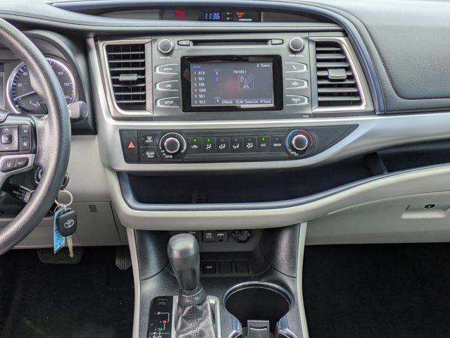 used 2019 Toyota Highlander car, priced at $22,497