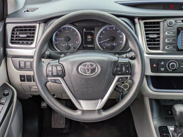 used 2019 Toyota Highlander car, priced at $22,497