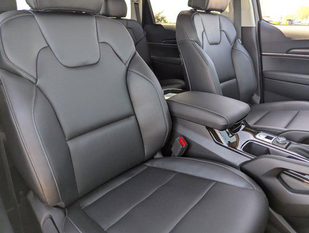 new 2025 Kia Telluride car, priced at $40,139