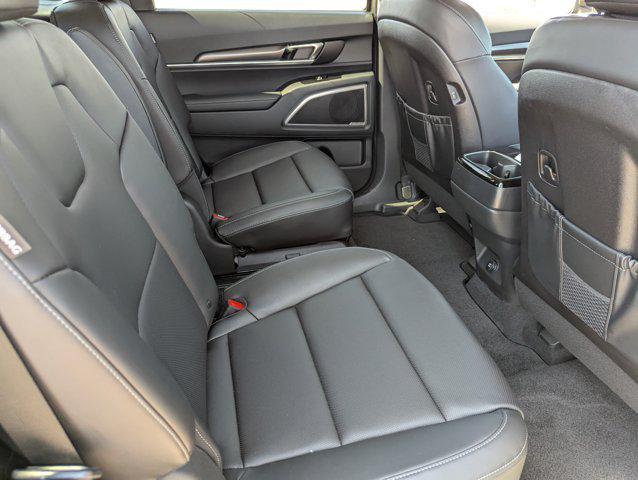 new 2025 Kia Telluride car, priced at $40,139