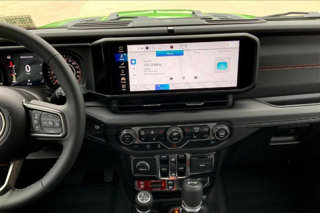 new 2025 Jeep Wrangler car, priced at $52,643
