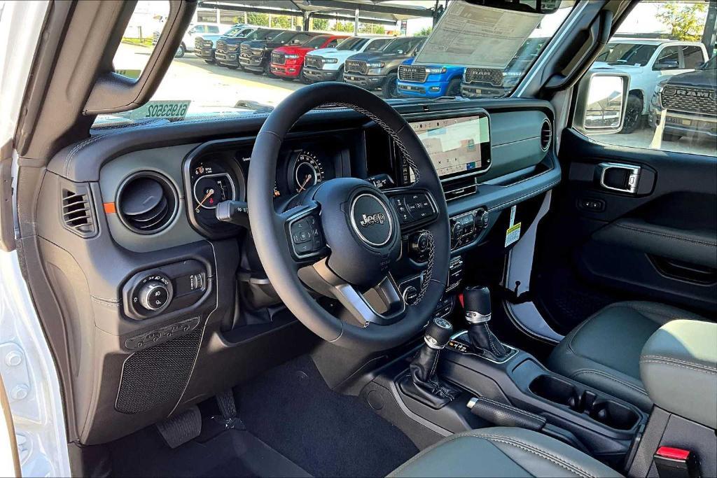 new 2025 Jeep Gladiator car, priced at $52,615