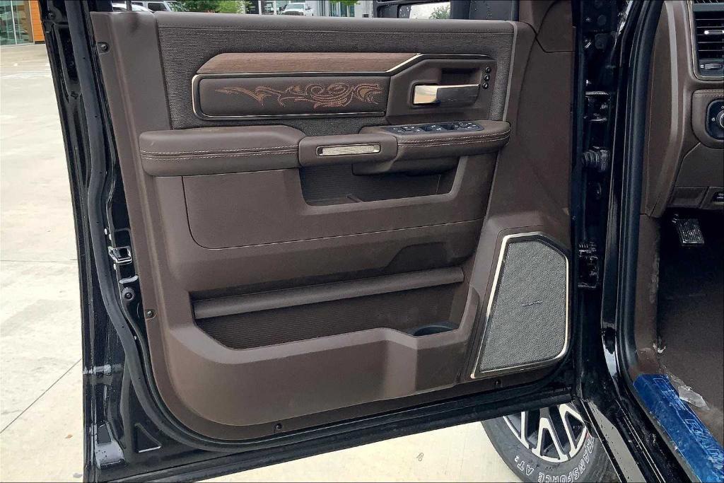 new 2025 Ram 2500 car, priced at $88,275