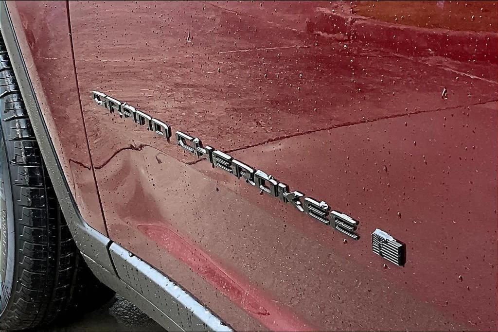 new 2025 Jeep Grand Cherokee car, priced at $39,408