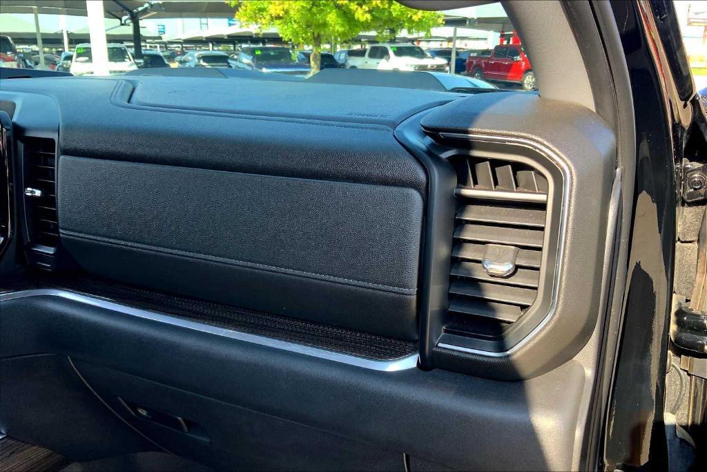 used 2022 Chevrolet Silverado 1500 car, priced at $48,193