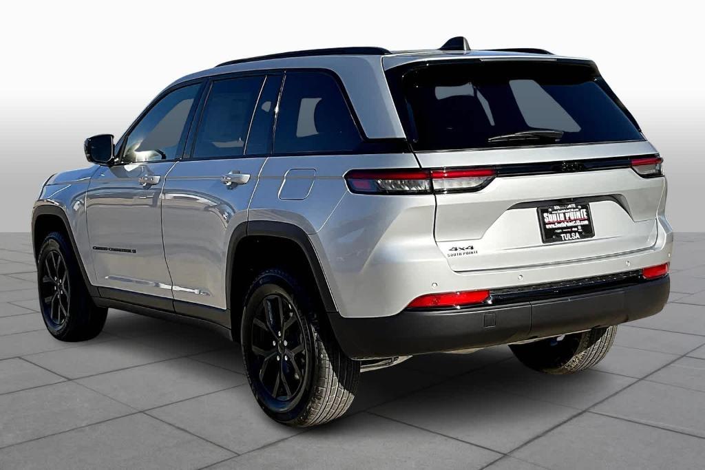 new 2025 Jeep Grand Cherokee car, priced at $41,498