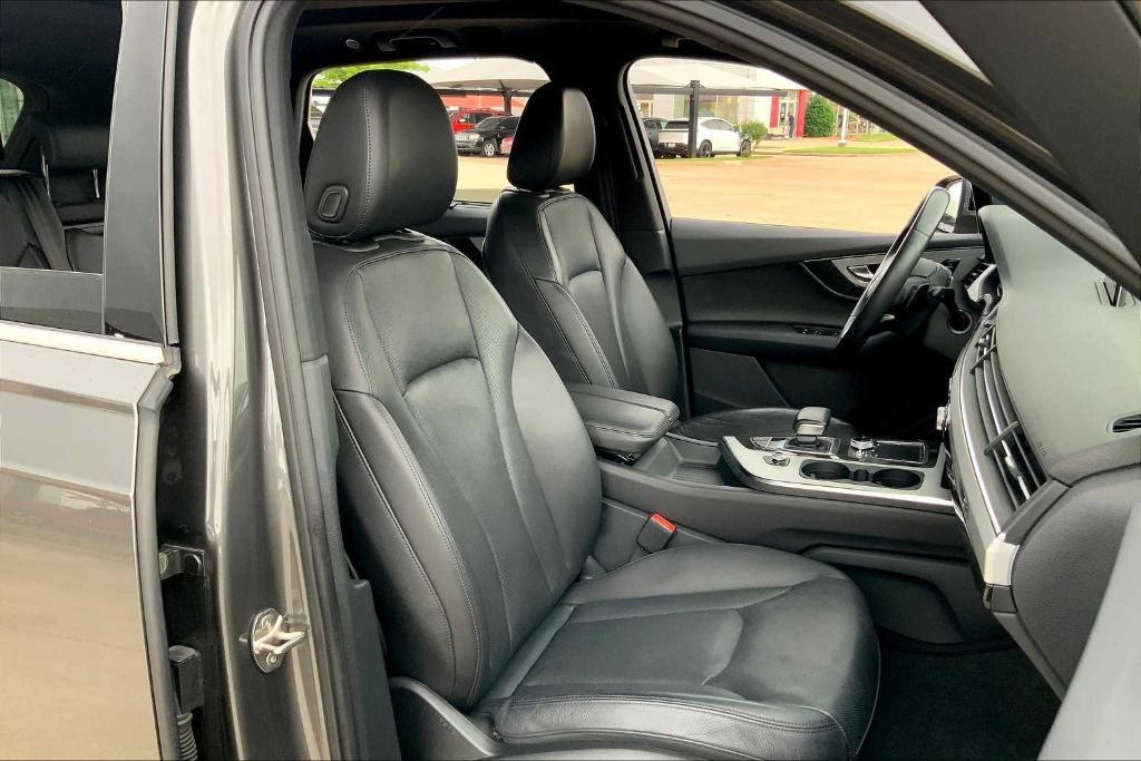 used 2019 Audi Q7 car, priced at $23,593