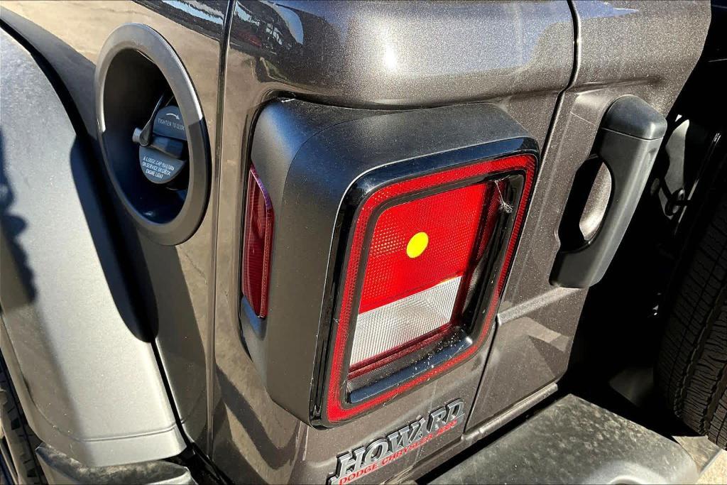 new 2026 Jeep Wrangler car, priced at $35,265