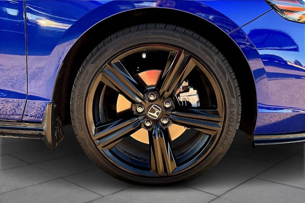 used 2024 Honda Accord Hybrid car, priced at $27,291