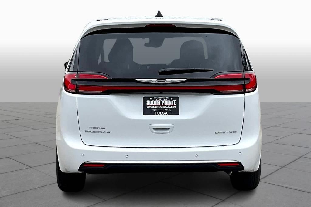 new 2024 Chrysler Pacifica car, priced at $45,175