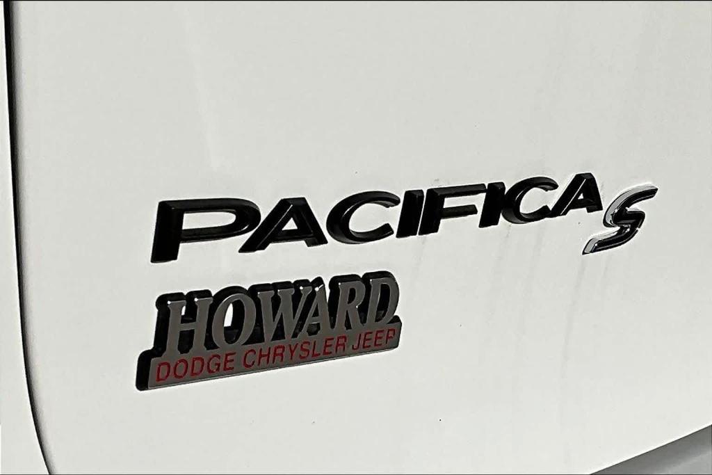 new 2026 Chrysler Pacifica car, priced at $45,050
