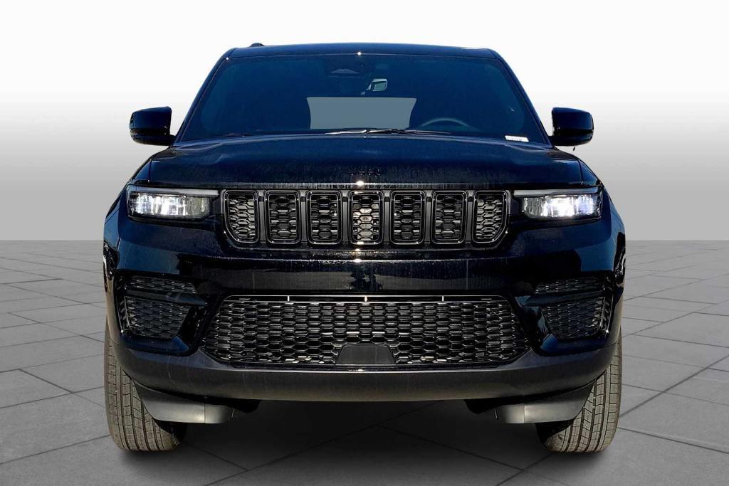 new 2025 Jeep Grand Cherokee car, priced at $38,029