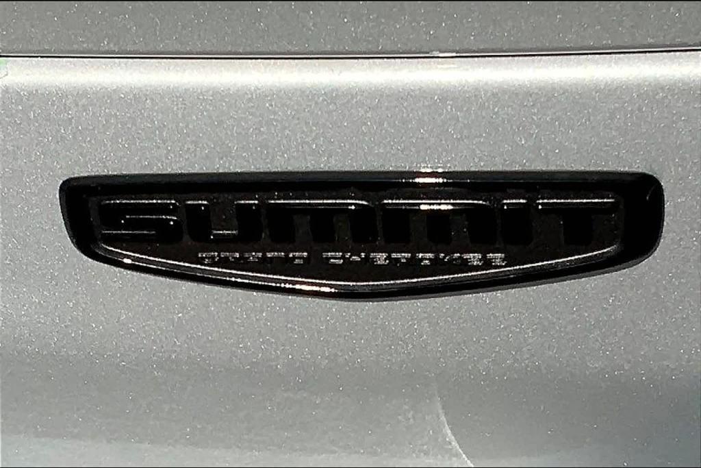 new 2025 Jeep Grand Cherokee car, priced at $61,475