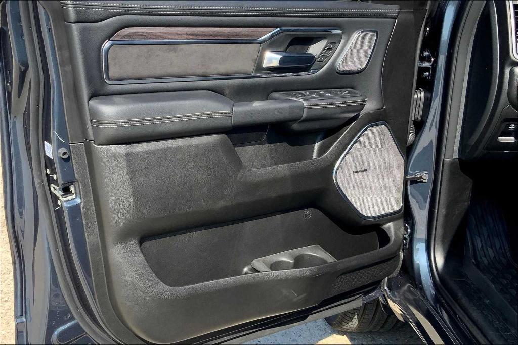 new 2025 Ram 1500 car, priced at $60,861