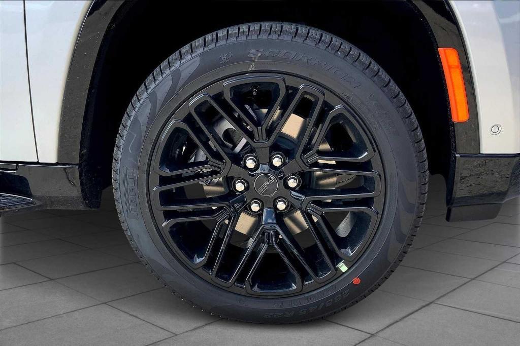 new 2025 Jeep Wagoneer car, priced at $70,425