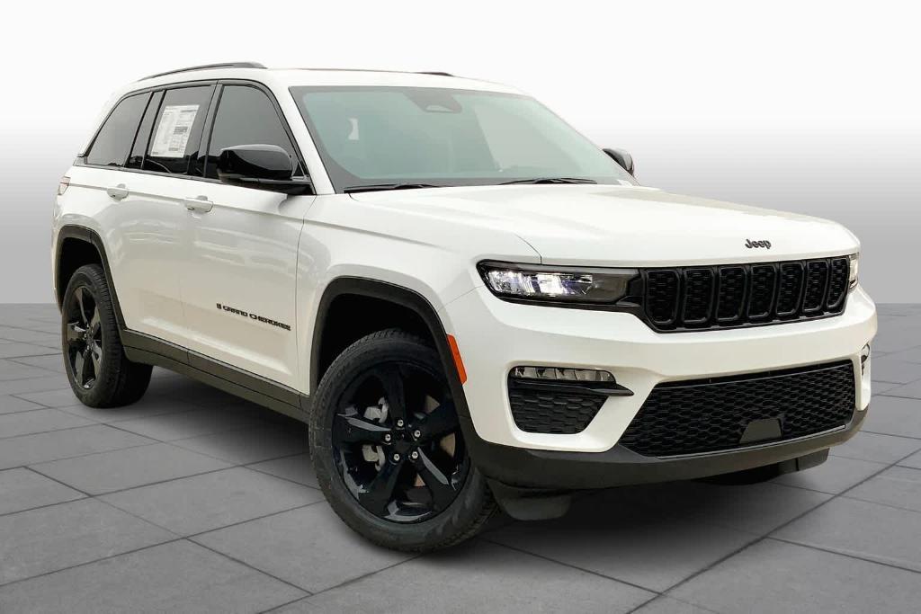 new 2025 Jeep Grand Cherokee car, priced at $44,498