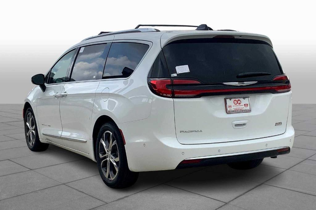 new 2025 Chrysler Pacifica car, priced at $48,222