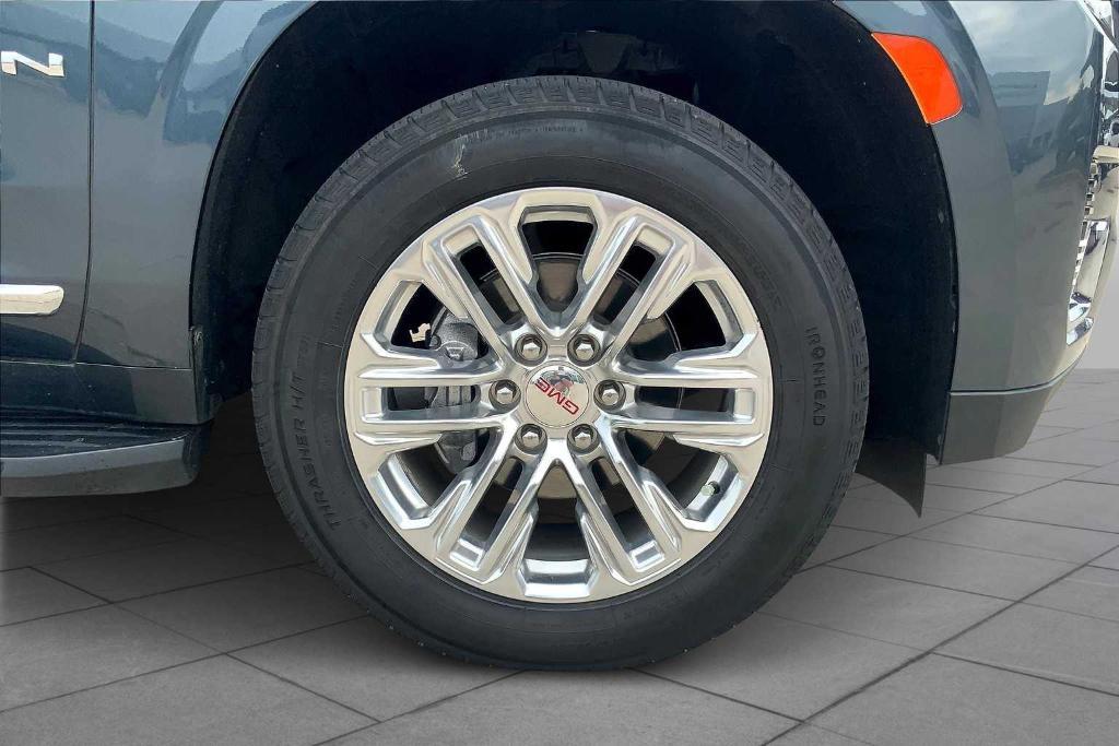 used 2021 GMC Yukon car, priced at $39,972