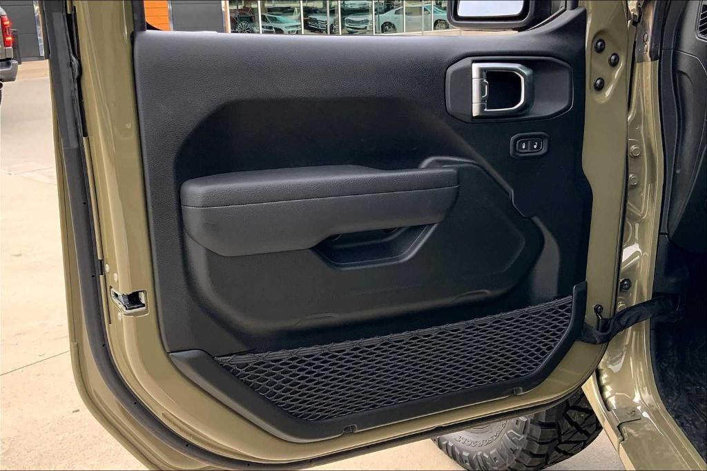 new 2025 Jeep Wrangler car, priced at $35,920