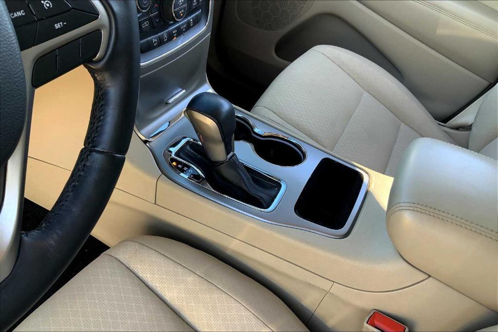 used 2020 Jeep Grand Cherokee car, priced at $21,154