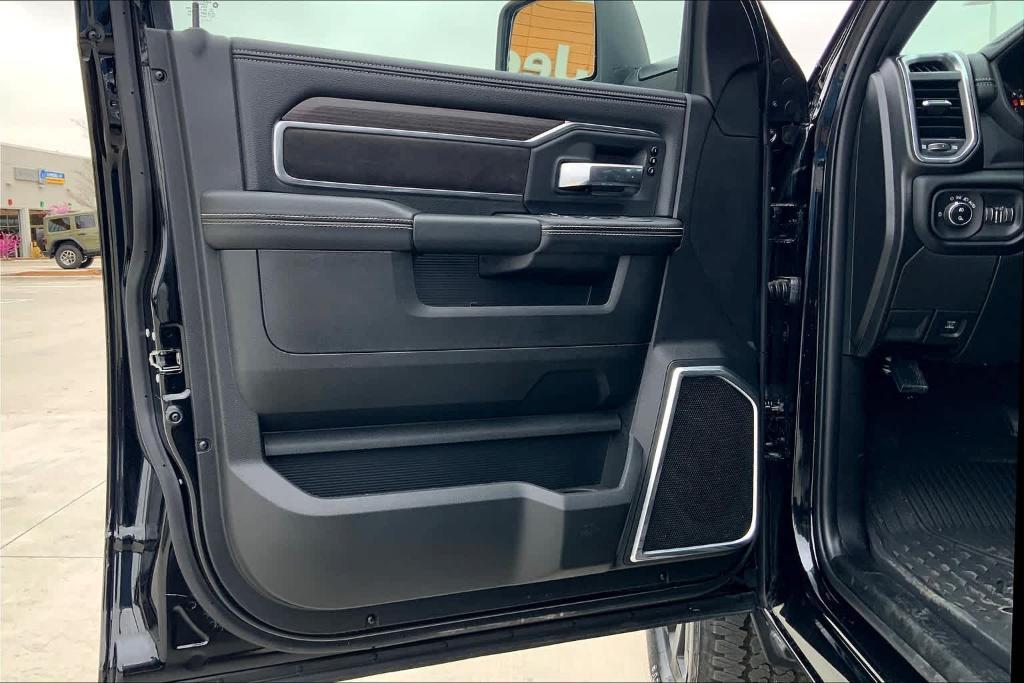 new 2025 Ram 2500 car, priced at $77,380
