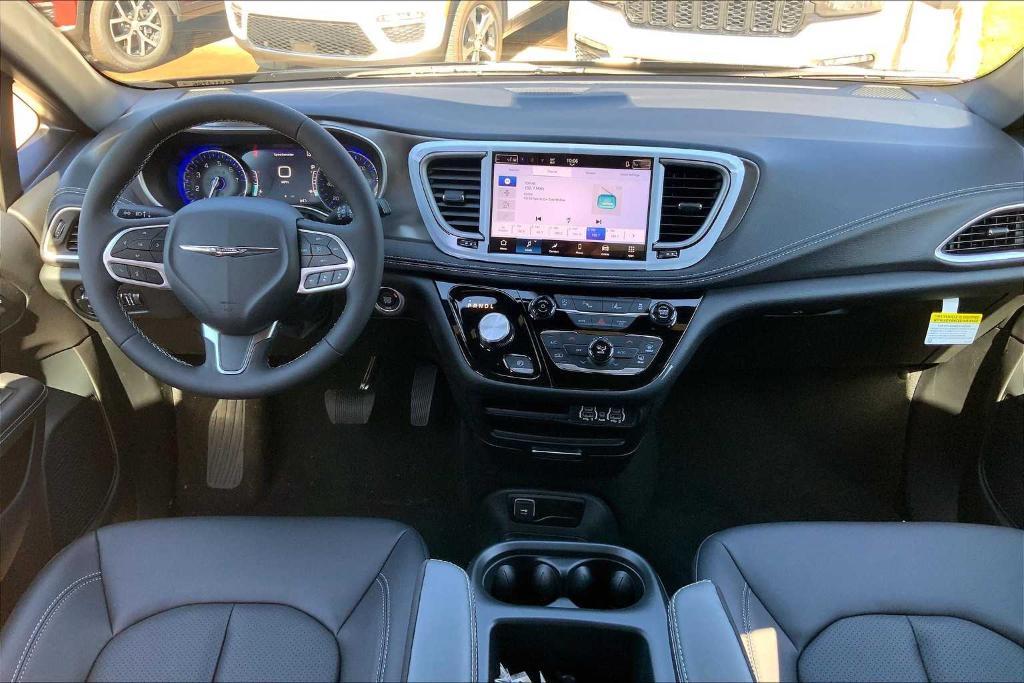 new 2025 Chrysler Pacifica car, priced at $38,052