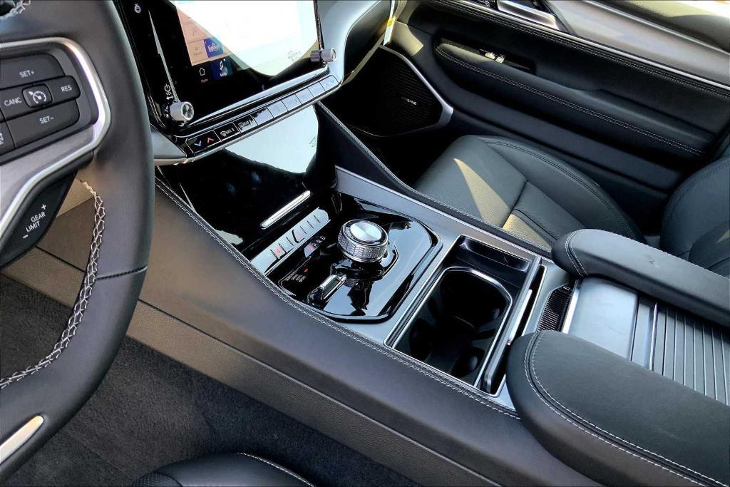 new 2025 Jeep Wagoneer car, priced at $70,425