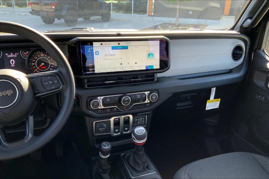 new 2025 Jeep Wrangler car, priced at $31,350