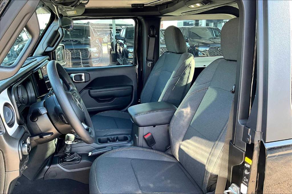 new 2025 Jeep Wrangler car, priced at $34,150