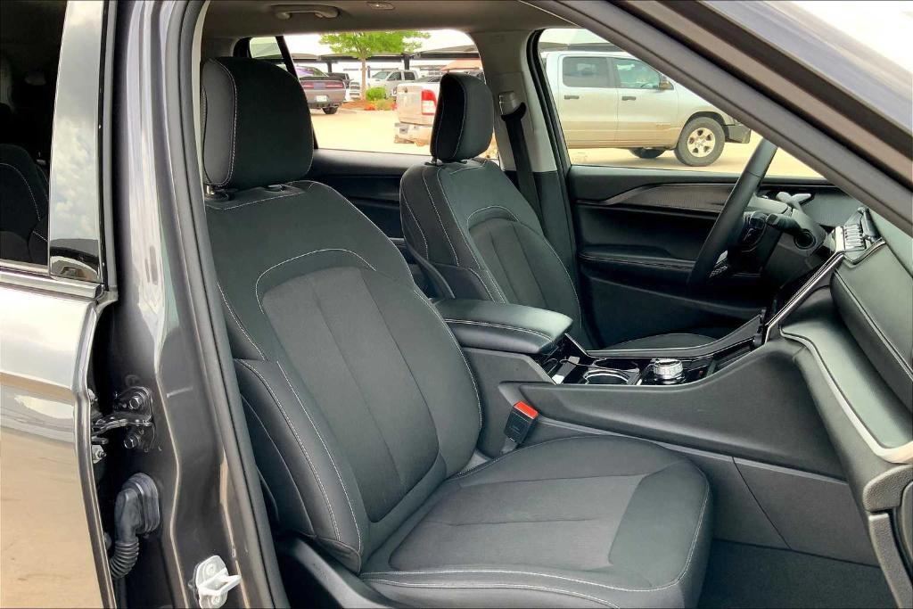 used 2023 Jeep Grand Cherokee L car, priced at $27,987