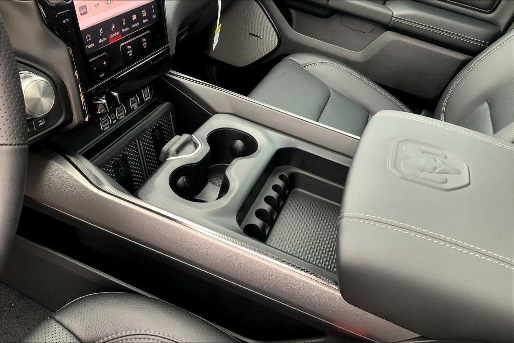 new 2025 Ram 1500 car, priced at $61,184