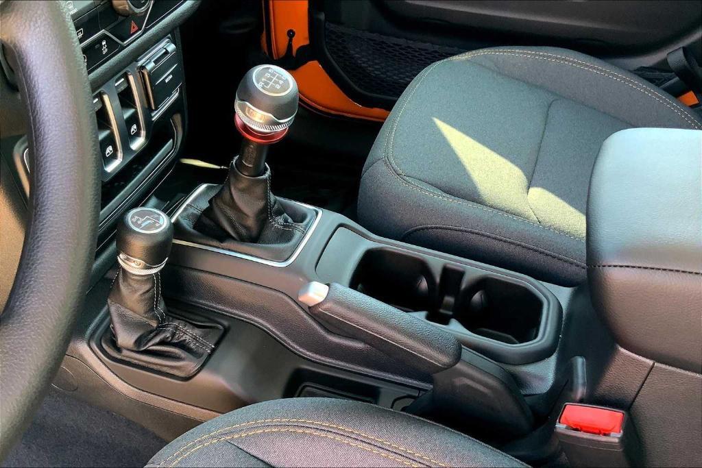 new 2025 Jeep Wrangler car, priced at $30,303