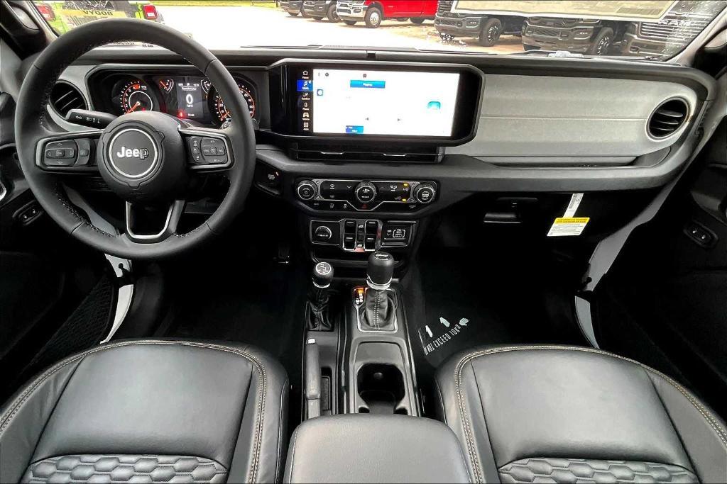 new 2025 Jeep Wrangler car, priced at $40,955