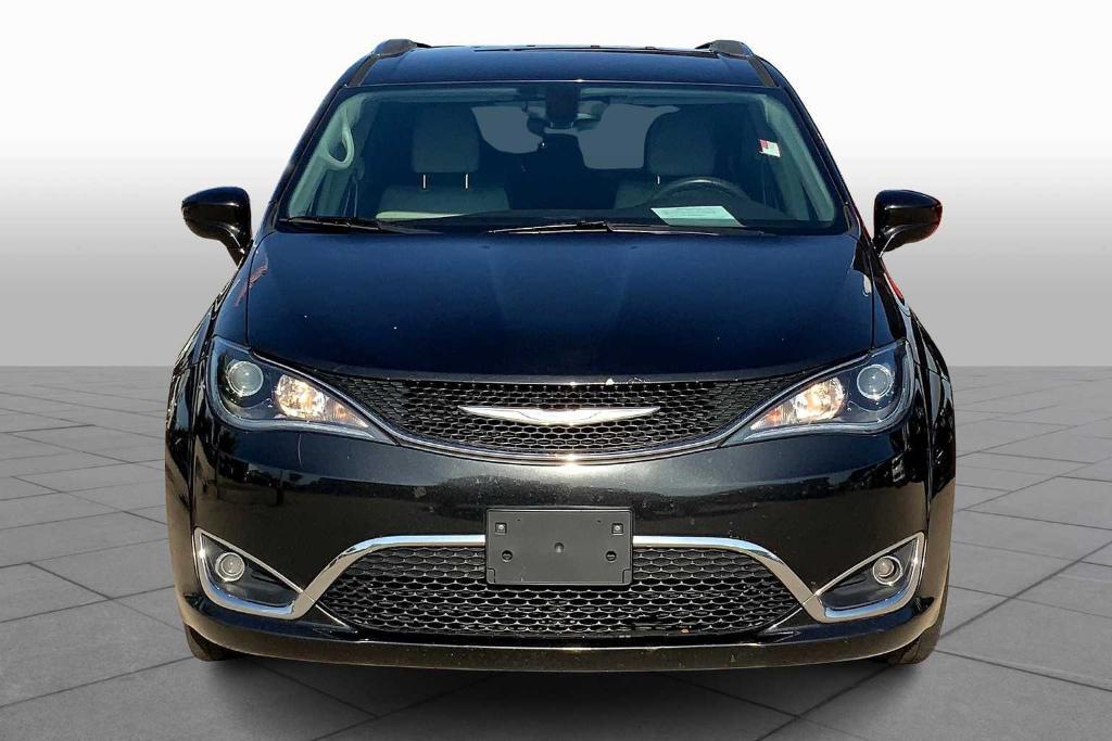used 2018 Chrysler Pacifica car, priced at $16,280