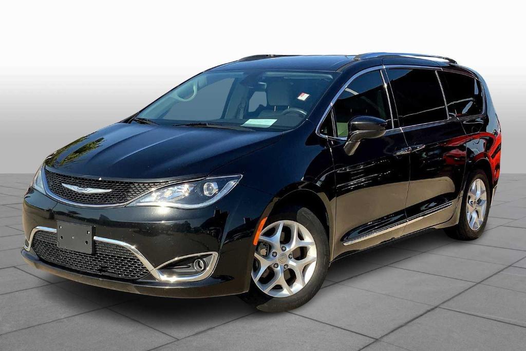 used 2018 Chrysler Pacifica car, priced at $16,280
