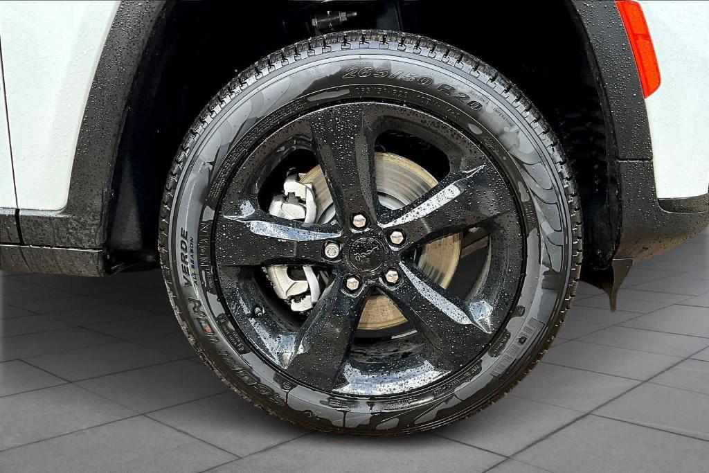 new 2025 Jeep Grand Cherokee L car, priced at $46,335