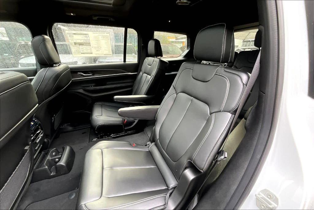 new 2025 Jeep Grand Cherokee L car, priced at $46,335