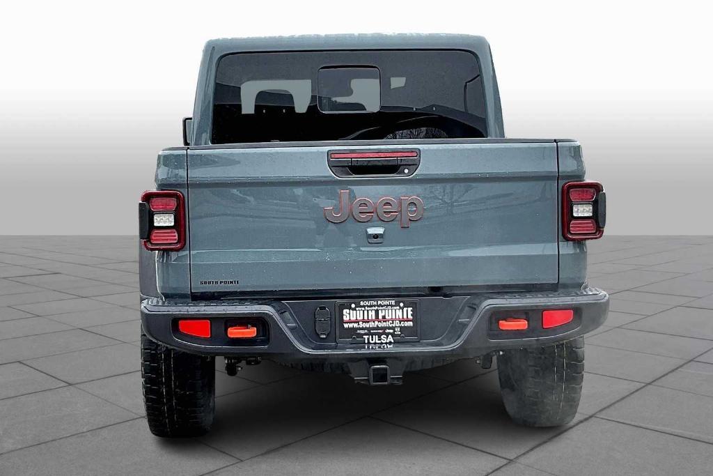 new 2025 Jeep Gladiator car, priced at $54,499