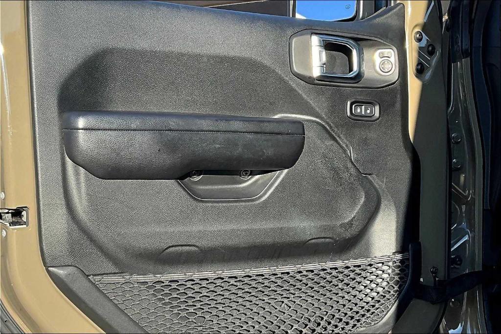 used 2020 Jeep Gladiator car, priced at $27,987