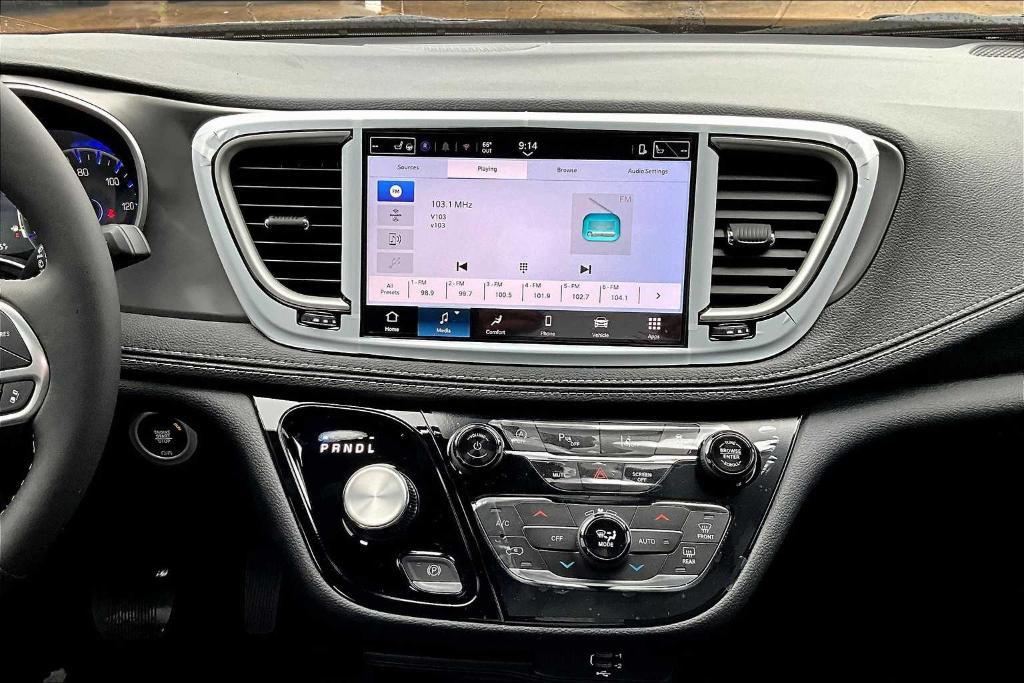 new 2026 Chrysler Pacifica car, priced at $36,410